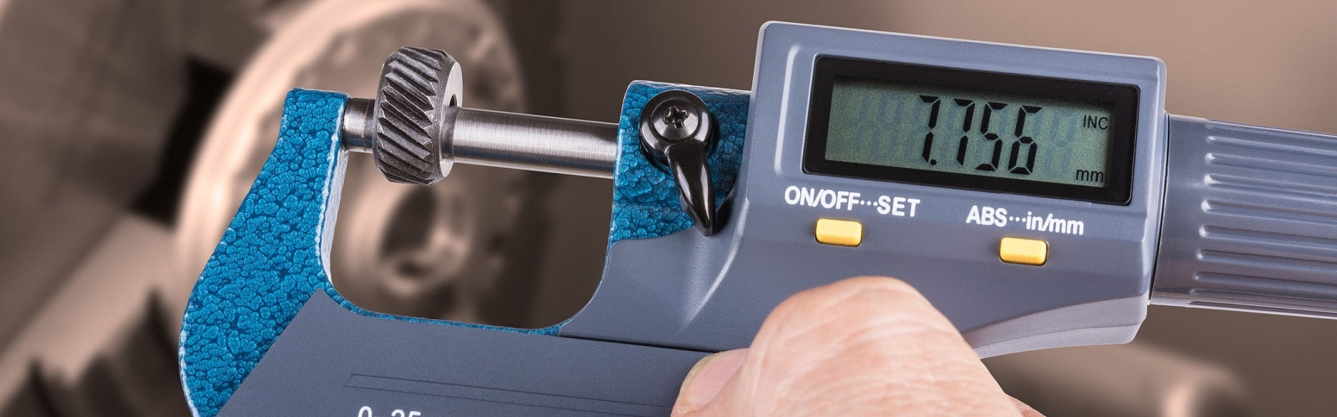 CLICK AND DISCOVER OUR MICROMETERS